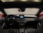 Mercedes-Benz Classe A 180 2xAMG Régulateur de vitesse / Toit ouvrant panoramique / Caméra de vision arrière / Radio DAB – Image 11